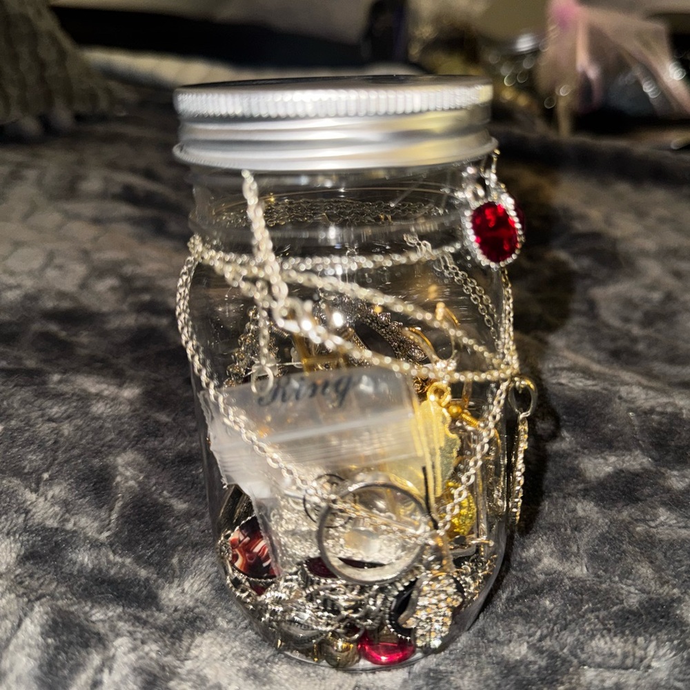 Mystery Jewelry Jar (Glamorous) - Picture 2 of 4